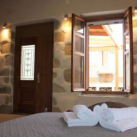 Avli House Vori Villa Buitenkant foto