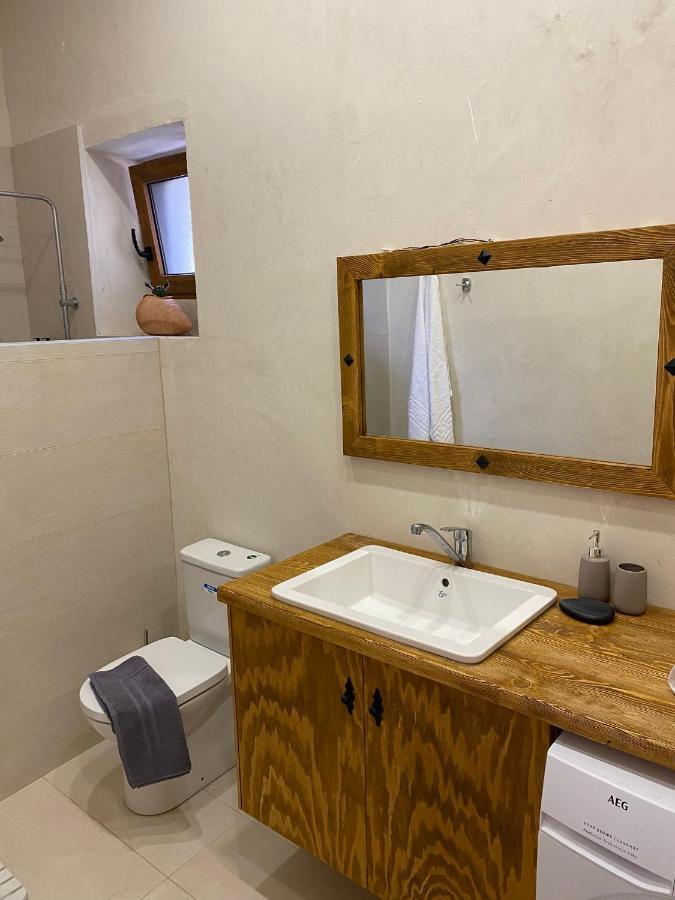 Avli House Vori Villa Buitenkant foto