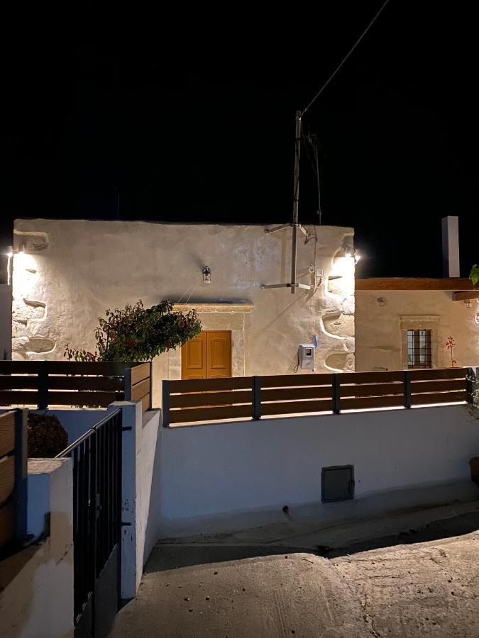 Avli House Vori Villa Buitenkant foto
