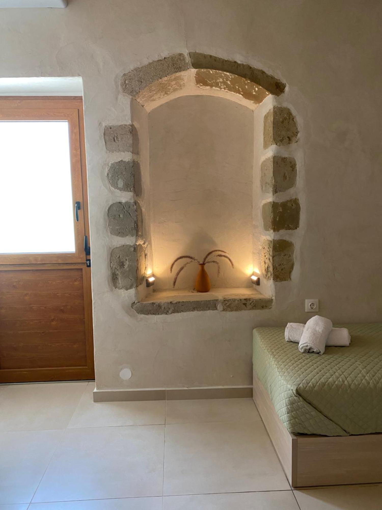 Avli House Vori Villa Buitenkant foto